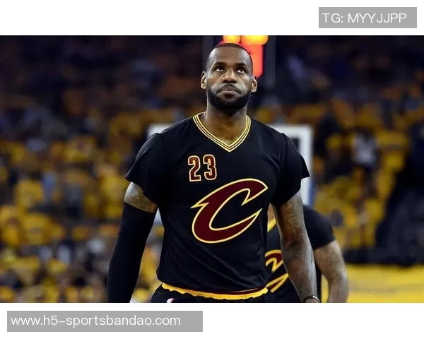 热火詹姆斯化身黑化战士狂砍内线无人能挡